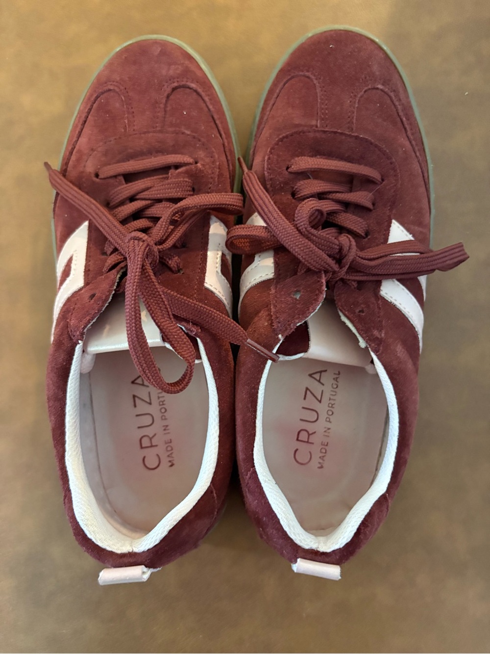 Cruza Burgundy Suede Women's Sneakers